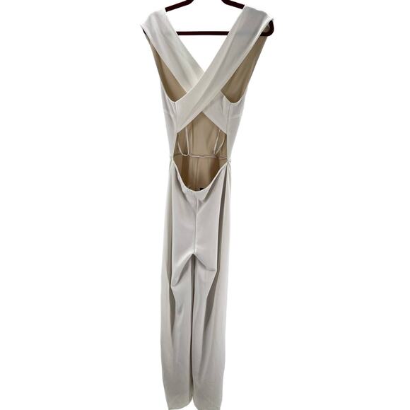 LULU'S M Thinking Out Loud White Backless Criss Cross Wide Leg Jumpsuit b101 - Picture 4 of 15